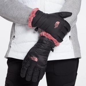 North Face Insulated Winter Gloves Fleece Lined Water Resistant - Size Medium